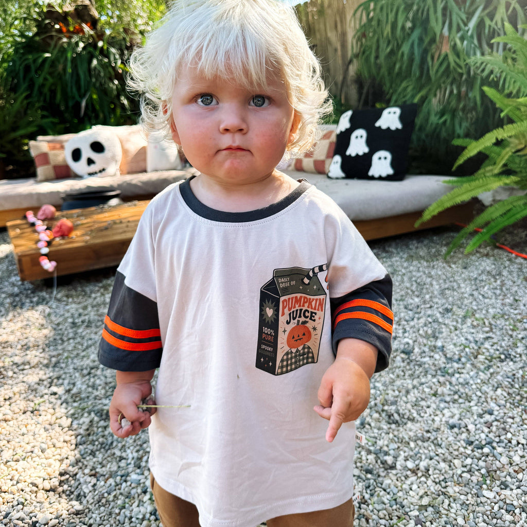 SPOOKY JUICE BOX | CHARCOAL | OVERSIZED KIDS TEE: OVERSIZED / 2/3Y
