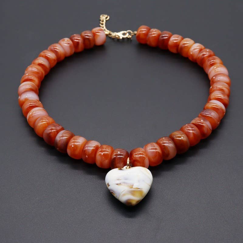 Heart Pendant Resin Beaded Necklaces | 40NK9701: BROWN
