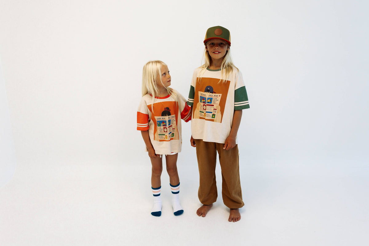SCHOOL TRIBUNE | GREEN | OVERSIZED KIDS TEE: OVERSIZED / 10/11Y