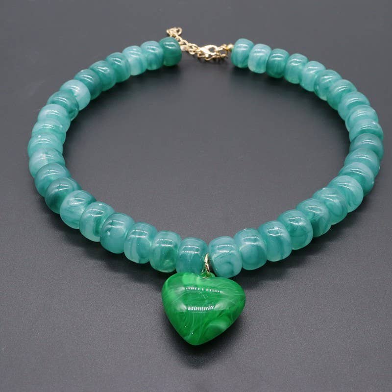 Heart Pendant Resin Beaded Necklaces | 40NK9701: BROWN