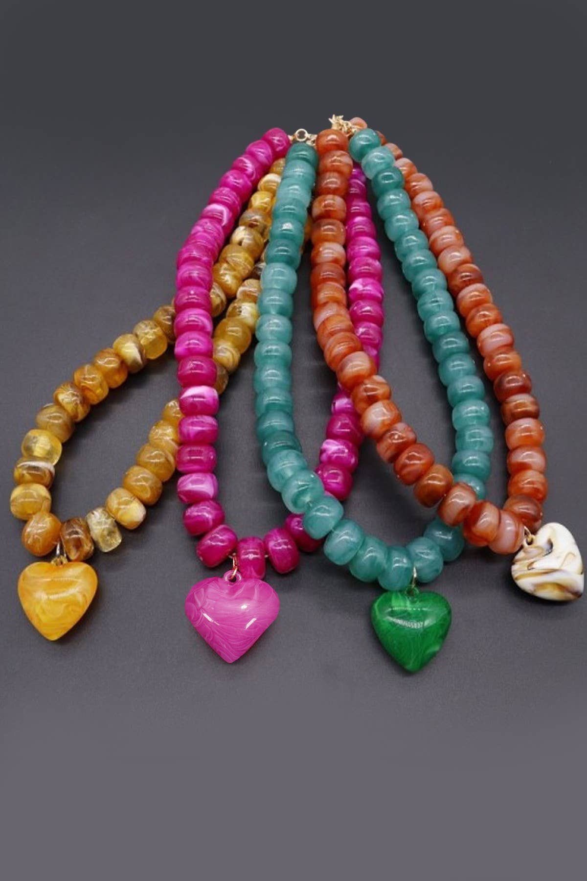 Heart Pendant Resin Beaded Necklaces | 40NK9701: BROWN