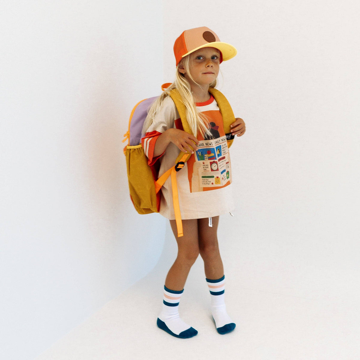 SCHOOL TRIBUNE | CORAL | OVERSIZED KIDS TEE: OVERSIZED / 12/13Y