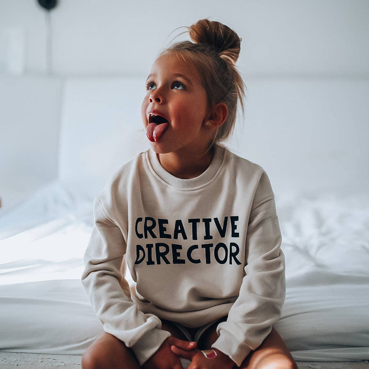 CREATIVE DIRECTOR | in black |oversized drop shoulder | KIDS: OFF WHITE / 10-12Y PULLOVER